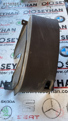 68108-8C810 nissan vanetta cargo 1998 göğüs kaplaması