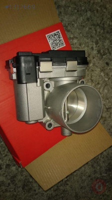VOLKSWAGEN GOLF 2004 2008 GAZ KELEBEĞİ SIFIR 03C133062A
