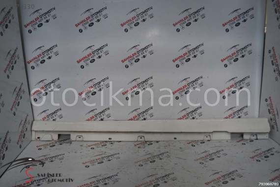 MERCEDES E SERİSİ W213 A213 SOL MARŞPİYEL A2136909701