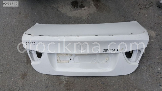 E90 MAKYAJLI BAGAJ BMW ORJİNAL ÇIKMA PARÇA