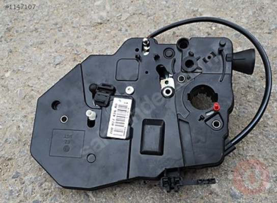 VW CADDY 04-11 KİLİT TAŞIYICI 7H0827426AD