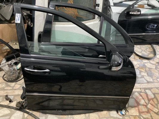 Mercedes C200 W203 Sağ Ön Kapı Camı Hatasız Orjinal Çıkma