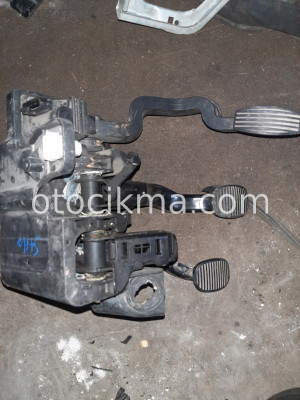 FİAT STİLO ÇIKMA GAZ-FREN-DEBRİYAJ PEDAL TAKIMI