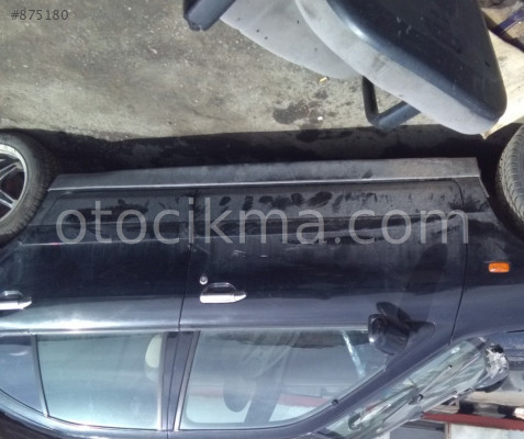 2000 NİSSAN PRİMERA 1.8 HATASIZ SOL YAN PANEL.