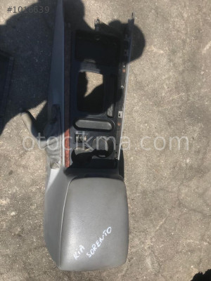KİA SRENTO ORTA KONSOL ÇIKMA PARÇA