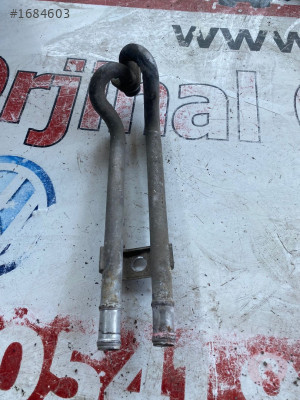 03C121060B audi a3 jetta 1.6 bse motor ikili su borusu
