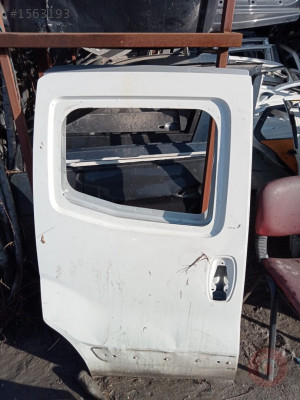 Fiat Fiorino sağ sürgülü kapı çıkma