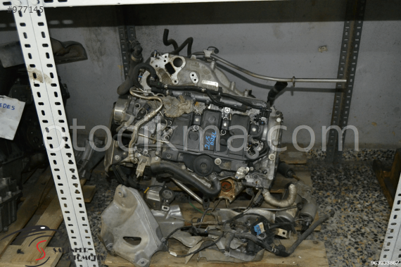 W205 A205 Dizel Motor