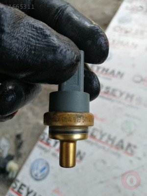 06A919501A audi a3 2010 termostat hararet müşürü