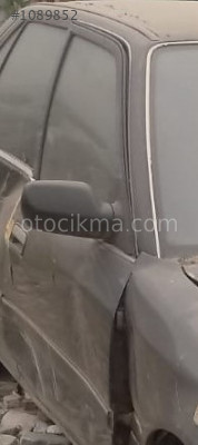 toyota corona 2.0 çıkma sağ ön dolu kapı