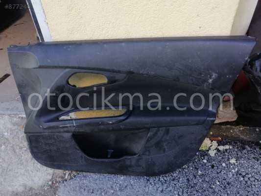 FİAT EGEA SAĞ ÖN KAPI DÖŞEMESİ 2015 2019 TAMER OTOMOTİV