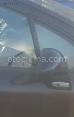 2009 model peugeot 207 1.4 orjinal sağ dikiz aynası