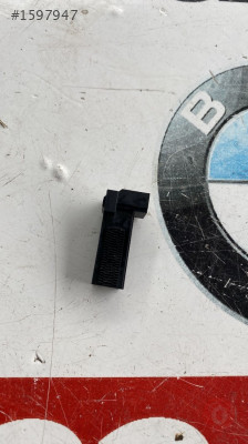 696760101 bmw X1 E84 M5 fren pedal sensörü svici