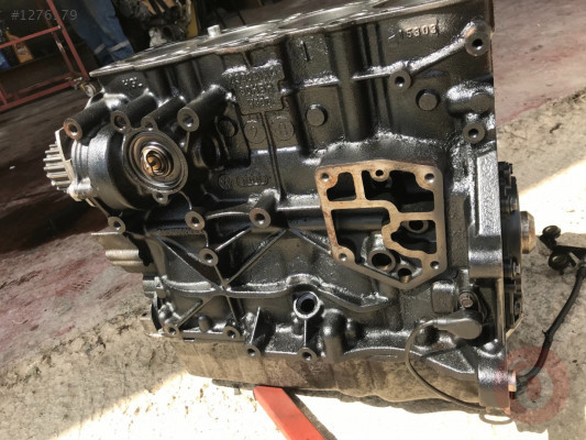 T5 TRANSPORTER 1.9TDİ AXB YARIM MOTOR BLOK ÇIKMA