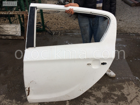 2011 2014 Hyundai İ20 arka sol kapı