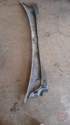citroen zx çıkma cam önü ızgarası
