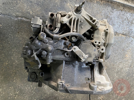 Renault megan 2 komple şanzıman  otomatik dizel