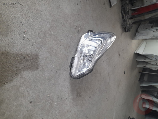2010 model.corsa d sag on far  sifir yansanayi  cikma