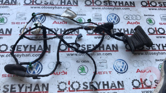 1K4971694AA vw golf 5 sağ arka kapı tesisatı