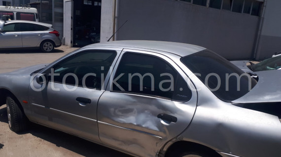 FORD MONDEO SOL ÖN KAPI DOLU HASARSIZ GRİ 1993 2000