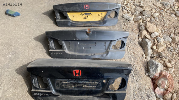 HONDA CİVİC HATASIZ ORJİNAL ÇIKMA BAGAJ KAPAĞI