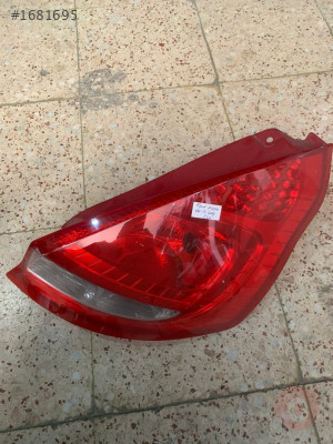 FORD FİESTA 08-17 SAĞ DIŞ STOP