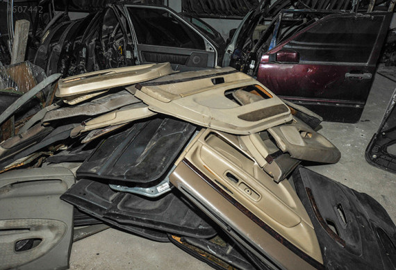 TOYOTA ÇIKMA KAPI DÖŞEMESİ.