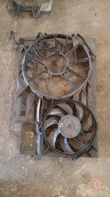 volkswagen transporter t5 2.5 çıkma radyatör fan davlumbaz