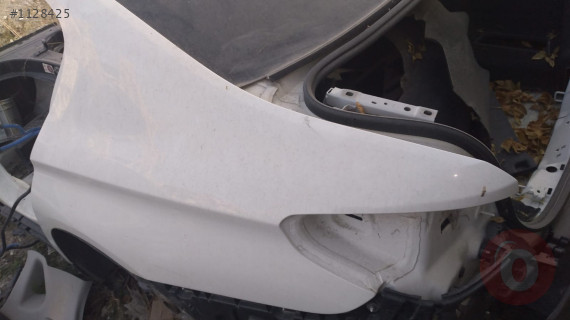 bmw 520 g30 kasa çıkma sol arka çamurluk
