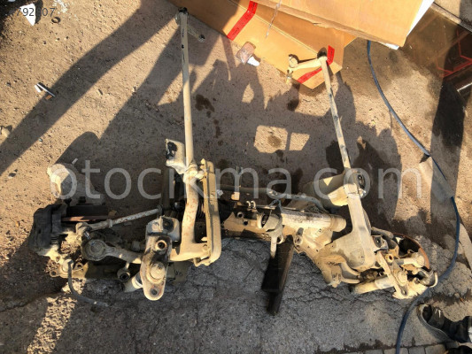 TRANSPORTER T4 ÇIKMA TAŞIYICI VE TÜM ÇIKMA PARÇALAR