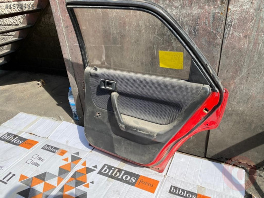 MAZDA 323 HATCBACK SAĞ ARKA KAPI CAM KRİKOSU 1990-1995 MODEL