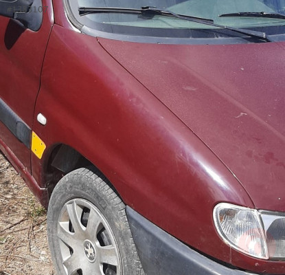 2000 peugeot partner 1.9 çıkma sağ ön çamurluk