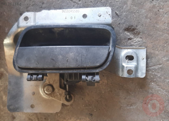 citroen berlingo çıkma tek kapak bagaj kapağı açma kolu