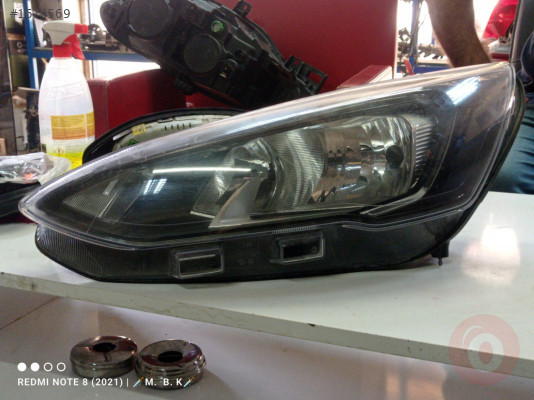 Ford Focus sol taraf  far orj çıkma