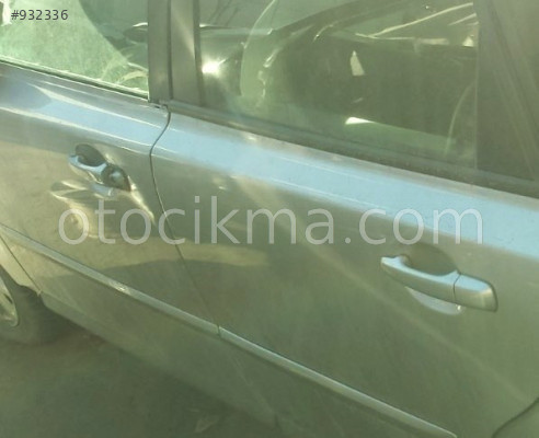 ÇIKMA 2005 VOLVO V50 SOL TAKIM KAPI KOLU.