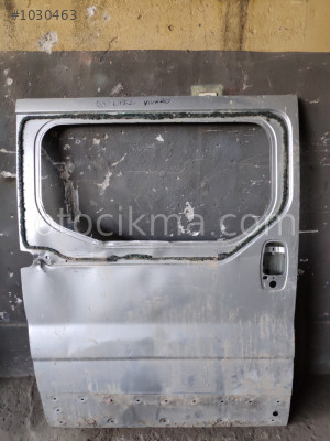 OPEL VİVARO KAPI