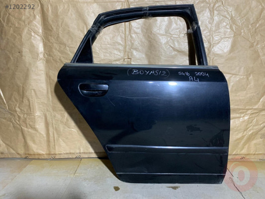 AUDİ A4 02-05 SAĞ ARKA KAPI METALİK SİYAH 8E0833052