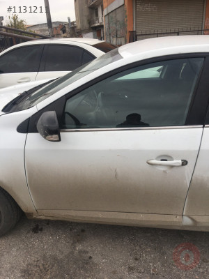 RENO FLUENCE  SOL ÖN KAPI DOLU