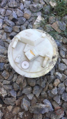opel corsa d kasa çıkma mazot şamandırası.