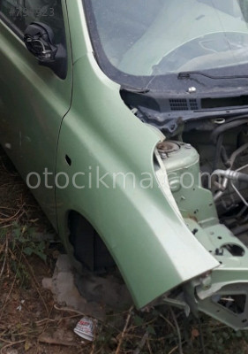 2005 NİSSAN MİCRA ÇIKMA SAĞ ÖN ÇAMURLUK MEVCUTTUR.