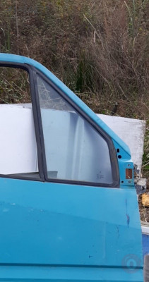 Mercedes sprinter 312 çıkma sağ ön kelebek camı