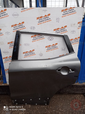 Nissan Qashqai Sol Arka Kapı Boş