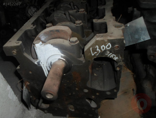 MİTSUBUSHİ L300 YENİ YARIM MOTOR