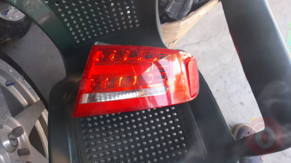 AUDİ A4 SAĞ DIŞ STOP VE TÜM ÇIKMA PARÇALAR