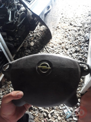 opel corsa gsi b kasa çıkma direksiyon airbag.