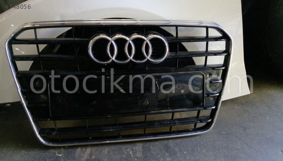 Audi A5 Ön Panjur