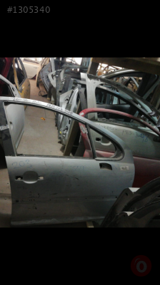 Peugeot 207 sağ ön kapı çıkma orjinal