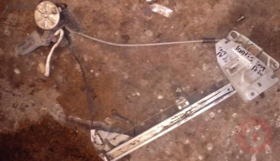 mazda 323 sedan çıkma sağ arka cam krikosu motorlu