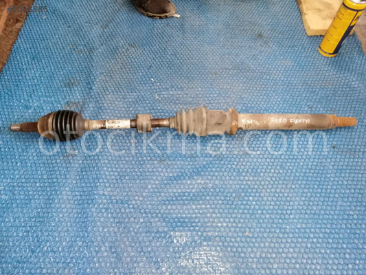 FORD FİESTA SAĞ AKS ÇIKMA PARÇA