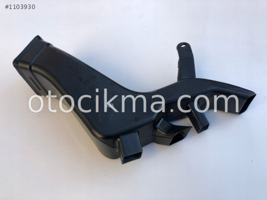 AUDİ A3 S3 TT 04-13 HAVA ÇIKIŞ KANALI 8P1819152